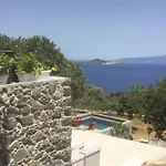 Villa My Old Stone House In A 2 000 Sqm Private Garden With Fab Glamping Tent Mandraki (Nisyros)