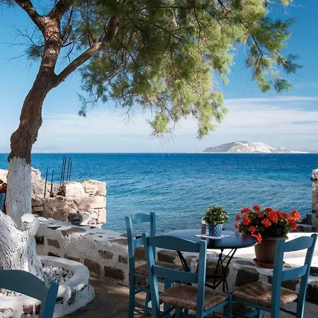 Villa My Old Stone House In A 2 000 Sqm Private Garden With Fab Glamping Tent Mandrákion