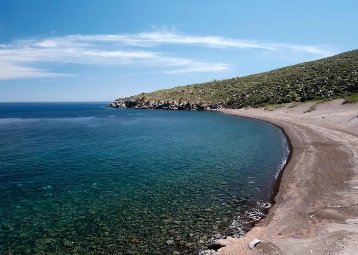 וילה My Old Stone House In A 2 000 Sqm Private Garden With Fab Glamping Tent