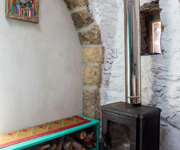 וילה My Old Stone House In A 2 000 Sqm Private Garden With Fab Glamping Tent *